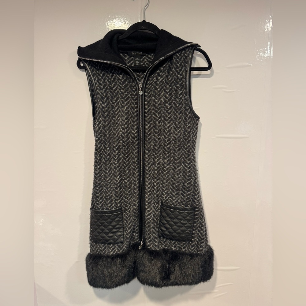 White House Black Market Black and Gray Long fur trim Vest